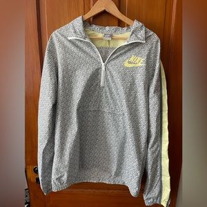 Nike Street Leopard Wind Breaker